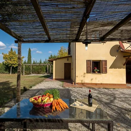 Agriturismo La Fragola Cignano (Tuscany)