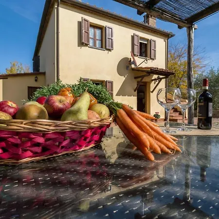 Agriturismo La Fragola * Cignano (Tuscany)